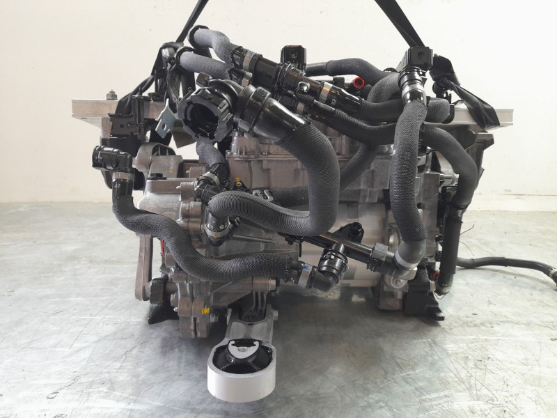 Recambio de motor completo para opel corsa f (p2jo) corsa-e (68) referencia OEM IAM ZK01  