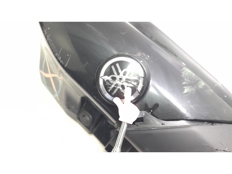 Recambio de moldura para yamaha tracer tracer 9 (rn70) referencia OEM IAM B5U2413900  