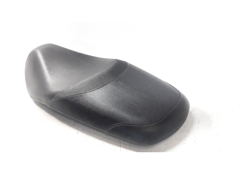 Recambio de asiento para sym jet 14 125 referencia OEM IAM 77200X8A000RH  