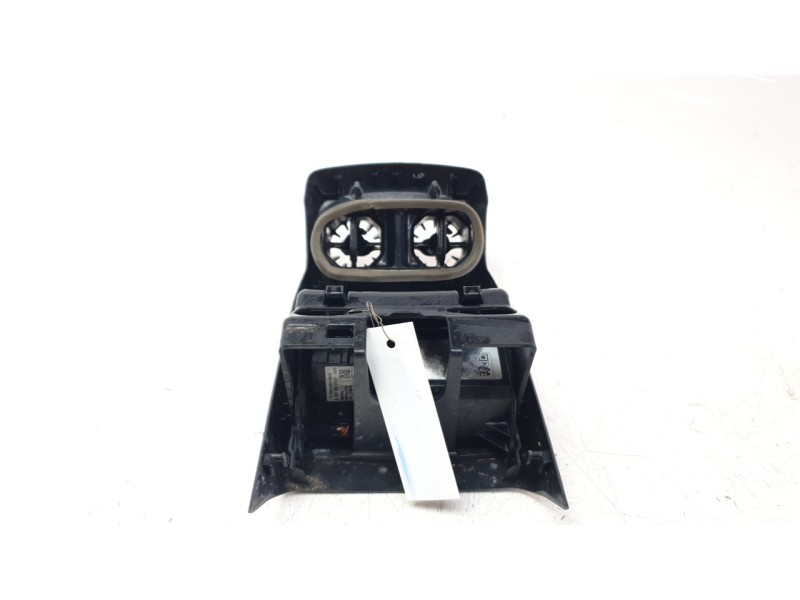 Recambio de rejilla aireadora para mercedes-benz clase a (bm 177) a 200 (177.087) referencia OEM IAM A1776804101  