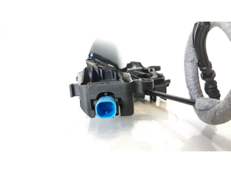 Recambio de maneta exterior delantera izquierda para volkswagen passat variant (cb5) r-line referencia OEM IAM 517837811L  