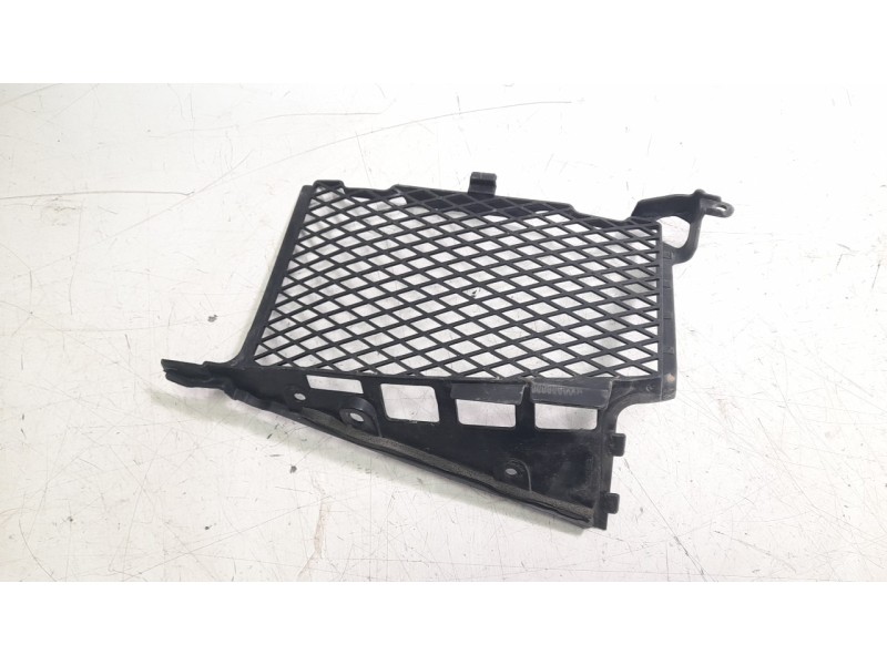 Recambio de moldura para honda africa twin referencia OEM IAM 19031MJPG500  