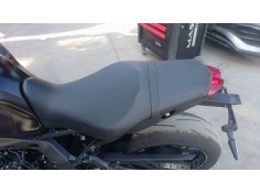Recambio de asiento para yamaha mt mt-09 (rn83) referencia OEM IAM B7N247300100   2