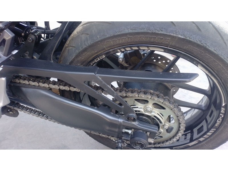 Recambio de guardabarros trasero para yamaha mt mt-09 (rn83) referencia OEM IAM   