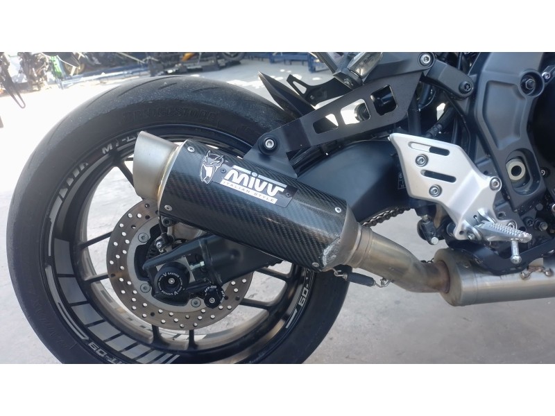 Recambio de silenciador trasero para yamaha mt mt-09 (rn83) referencia OEM IAM   