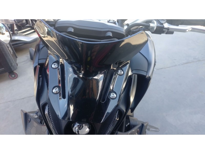Recambio de cupula para yamaha mt mt-09 (rn83) referencia OEM IAM   