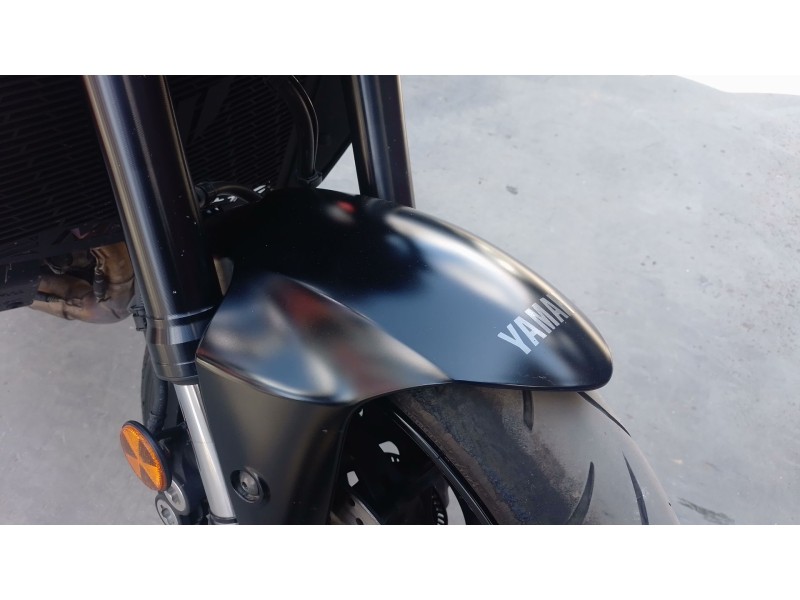 Recambio de guardabarros para yamaha mt mt-09 (rn83) referencia OEM IAM   