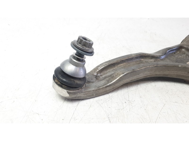 Recambio de brazo suspension delantero izquierdo para mercedes-benz clase a (bm 177) a 200 (177.087) referencia OEM IAM 24733315