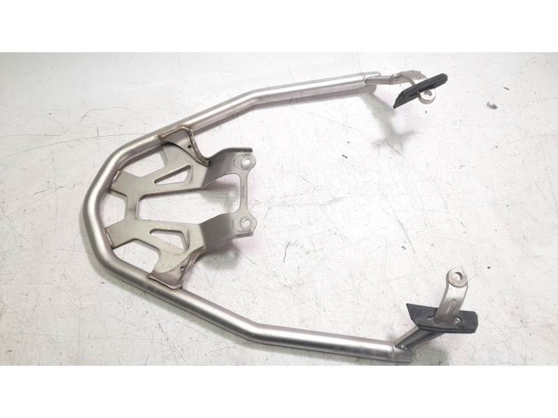 Recambio de portaequipajes para honda africa twin referencia OEM IAM 81210MKKD20  