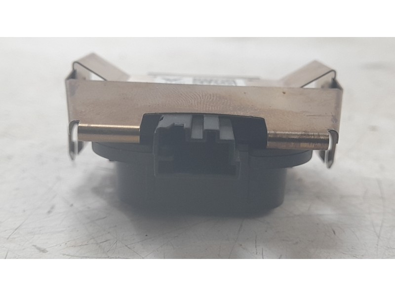 Recambio de sensor lluvia / luz para jaguar e-pace first edition referencia OEM IAM CPLA17D547BD  