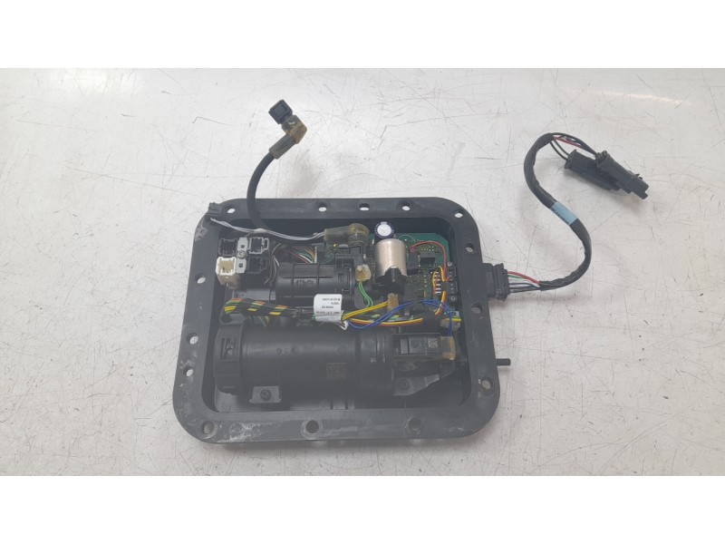 Recambio de bomba combustible para peugeot 308 iii (fb_, fh_, fp_, f3_, fm_) bluehdi 130 (fbyhzl, fbyhzt) referencia OEM IAM P10