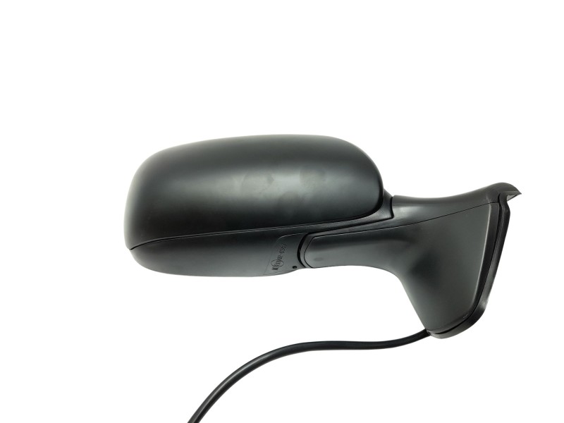 Recambio de retrovisor derecho para toyota auris referencia OEM IAM 6140957  1059066011/27901362/3730402/TY3507313