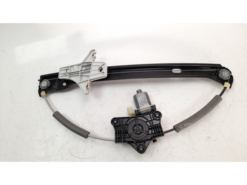 Recambio de elevalunas trasero derecho para skoda superb combi (3v5) 2.0 tdi referencia OEM IAM 3V0839462  