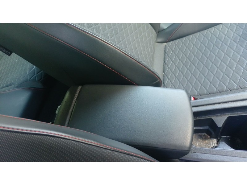 Recambio de apoyabrazos central para seat leon (kl1, klg) 1.0 tsi referencia OEM IAM   