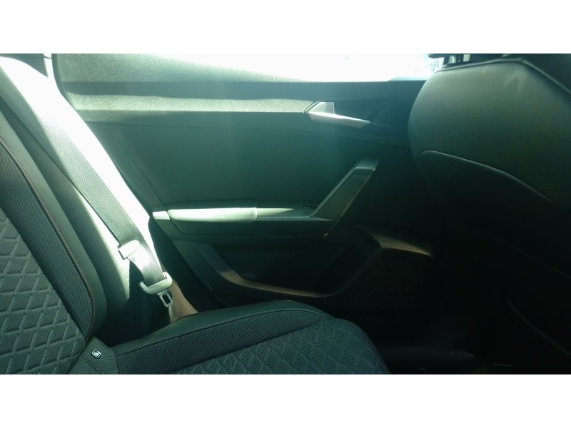Recambio de juego asientos completo para seat leon (kl1, klg) 1.0 tsi referencia OEM IAM   