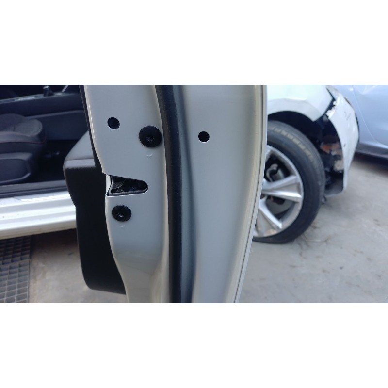 Recambio de cerradura puerta delantera derecha para seat leon (kl1, klg) 1.0 tsi referencia OEM IAM   