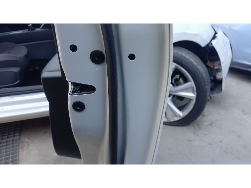 Recambio de cerradura puerta delantera derecha para seat leon (kl1, klg) 1.0 tsi referencia OEM IAM   