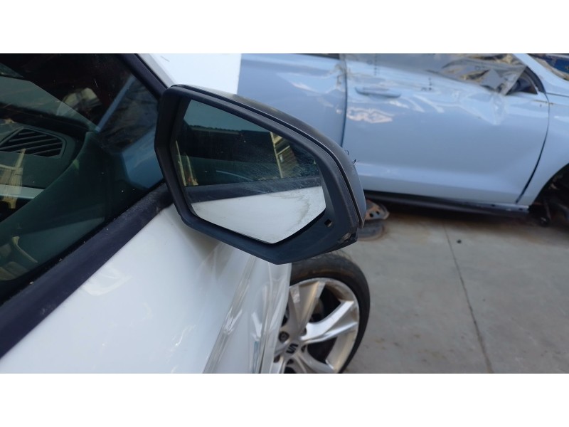 Recambio de retrovisor derecho para seat leon (kl1, klg) 1.0 tsi referencia OEM IAM   