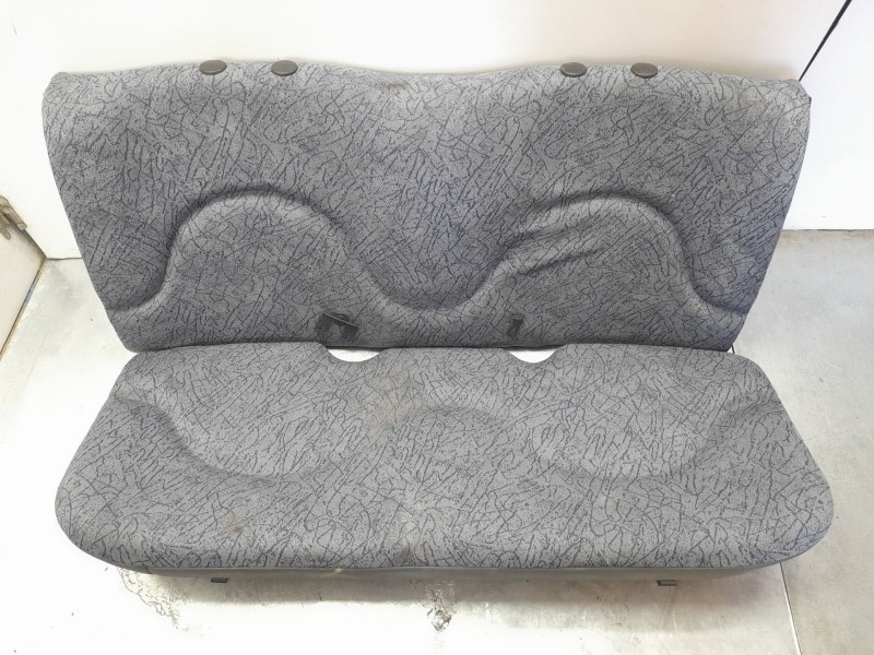 Recambio de juego asientos completo para renault clio i (b/c57_, 5/357_) 1.2 (5/357y, 5/357k) referencia OEM IAM   