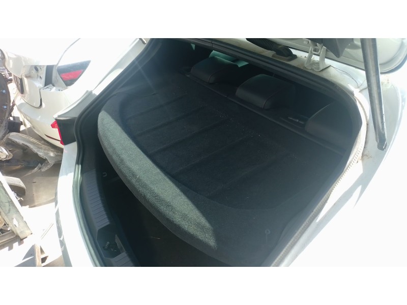 Recambio de bandeja trasera para seat leon (kl1, klg) 1.0 tsi referencia OEM IAM   