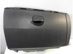 Recambio de guantera para renault clio iii emotion referencia OEM IAM 8200407712  