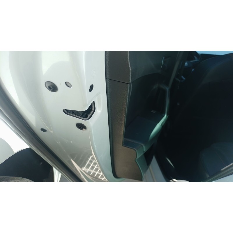 Recambio de cerradura puerta trasera izquierda para seat leon (kl1, klg) 1.0 tsi referencia OEM IAM   