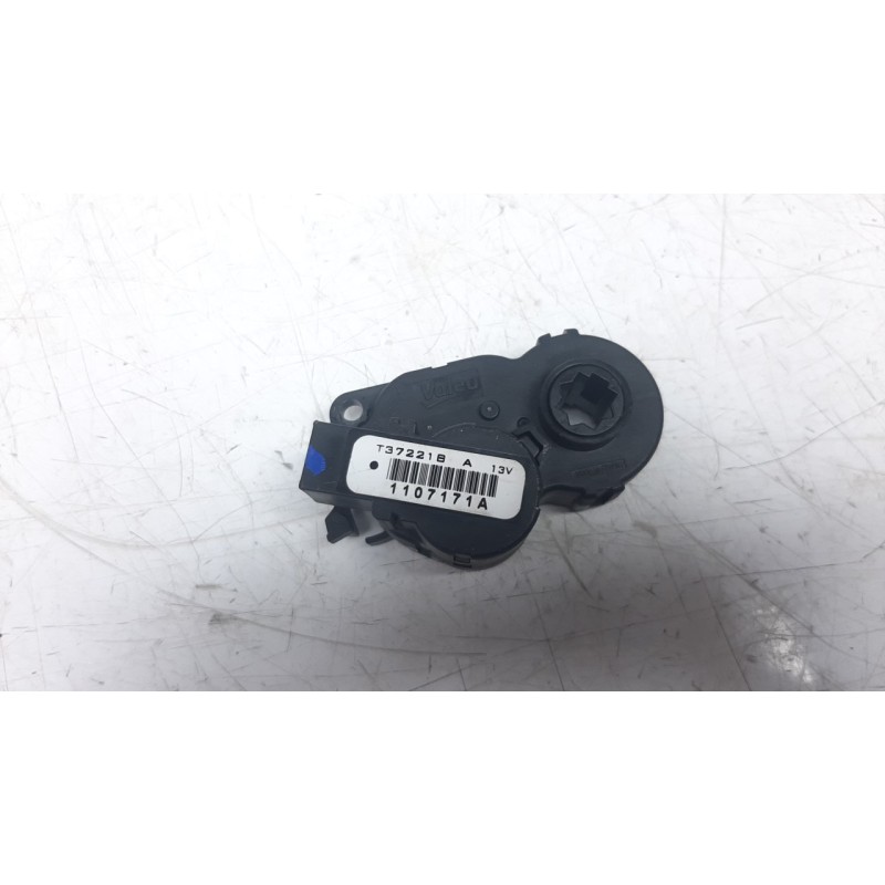Recambio de motor calefaccion para renault megane iv berlina 5p 1.5 blue dci diesel fap referencia OEM IAM T37221B  