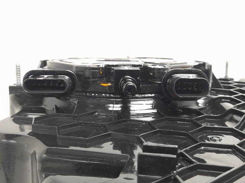 Recambio de deposito adblue para bmw x1 (u11) xdrive 20 d mild-hybrid referencia OEM IAM   