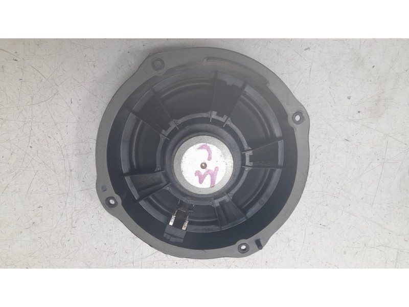 Recambio de subwoofer para seat leon (5f1) 1.6 tdi referencia OEM IAM 5F0035415  