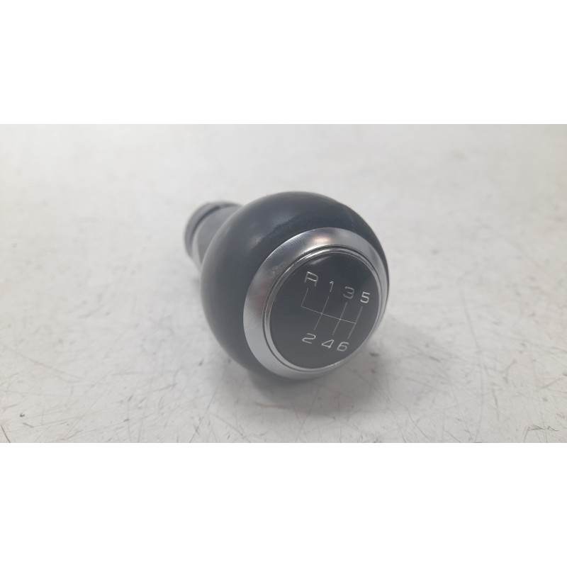 Recambio de pomo palanca cambio para audi a4 b9 avant (8w5, 8wd) 2.0 tdi referencia OEM IAM 8W0863278A1KT  
