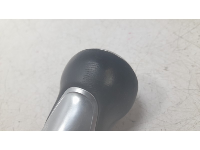 Recambio de pomo palanca cambio para audi a4 b9 avant (8w5, 8wd) 2.0 tdi referencia OEM IAM 8W0863278A1KT  