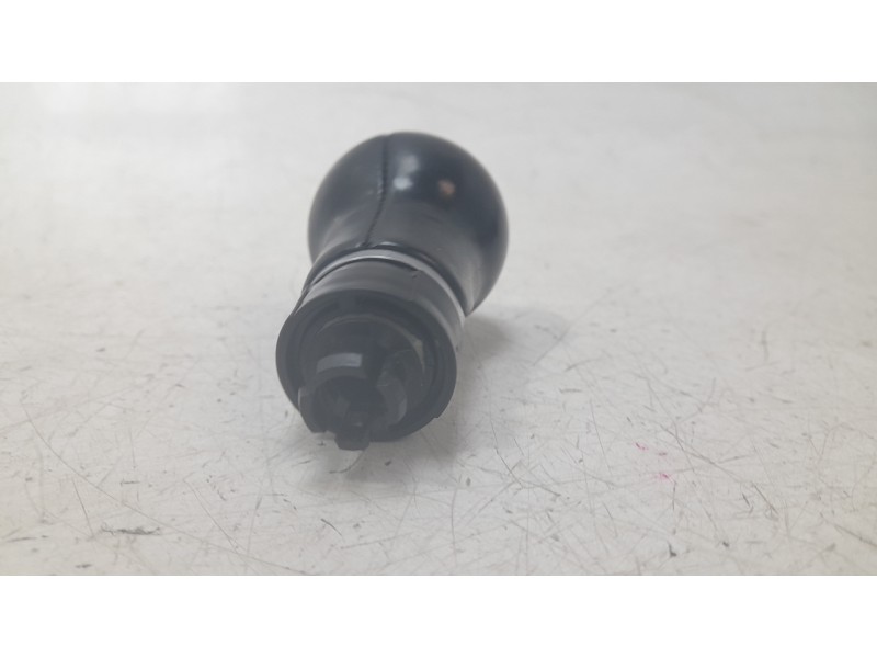 Recambio de pomo palanca cambio para audi a4 b9 avant (8w5, 8wd) 2.0 tdi referencia OEM IAM 8W0863278A1KT  