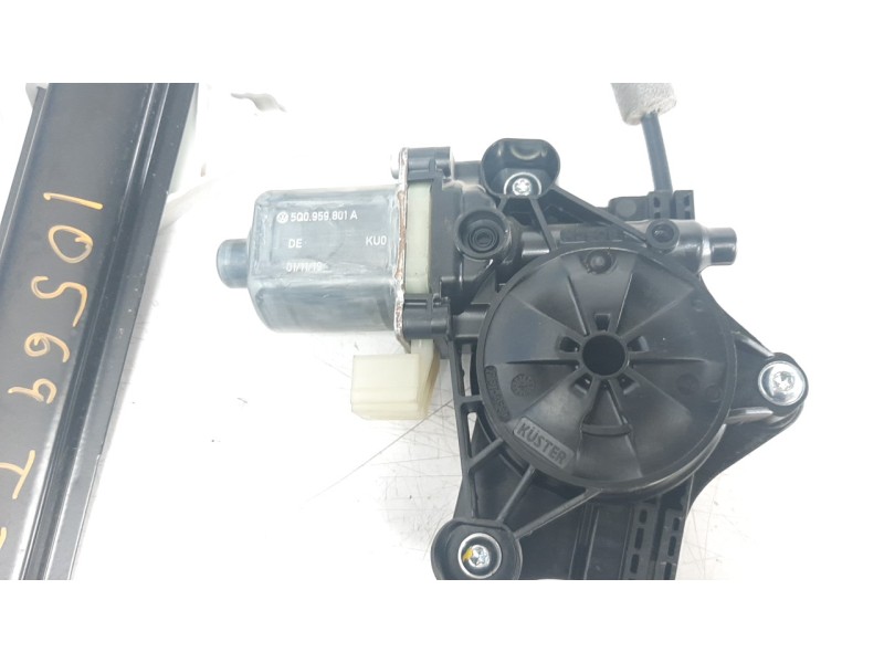 Recambio de elevalunas trasero izquierdo para skoda superb combi (3v5) 2.0 tdi referencia OEM IAM 3V0839461  
