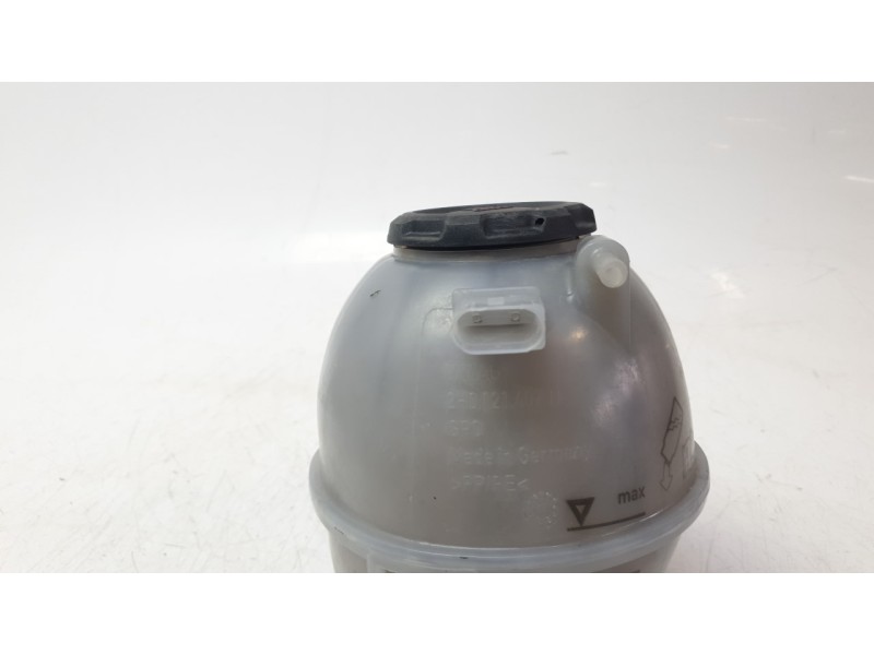 Recambio de deposito expansion para volkswagen amarok referencia OEM IAM 2H0955453F  