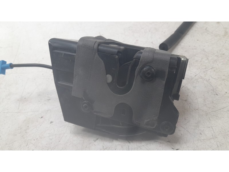 Recambio de cerradura puerta trasera izquierda para land rover range rover velar (l560) 2.0 p300 si4 4x4 referencia OEM IAM J8A2