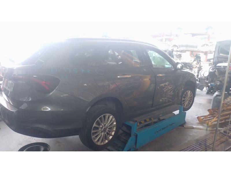 fiat tipo station wagon (356_, 357_) del año 2022