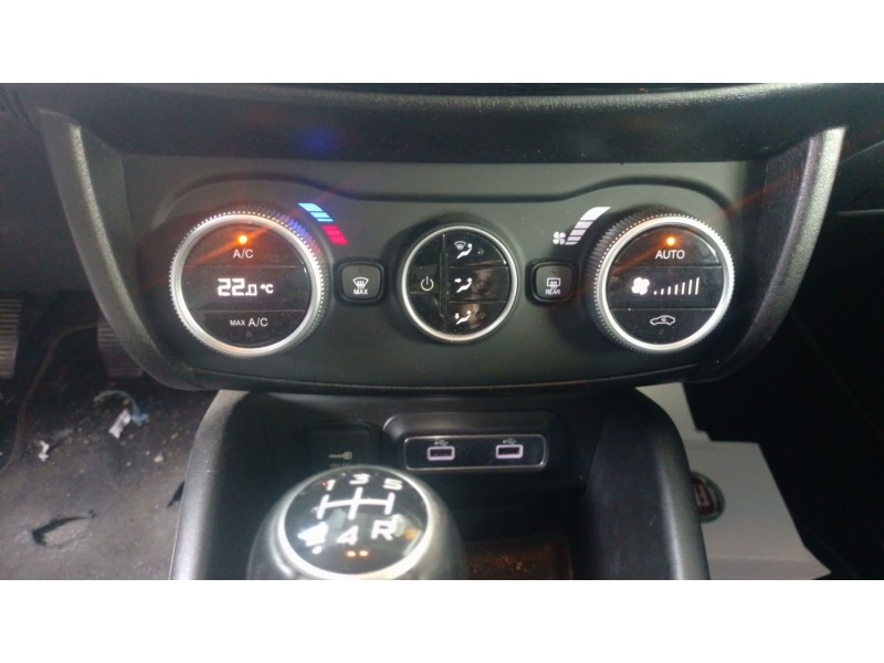 Recambio de mando climatizador para fiat tipo station wagon (356_, 357_) 1.3 d (356wxh1a) referencia OEM IAM   