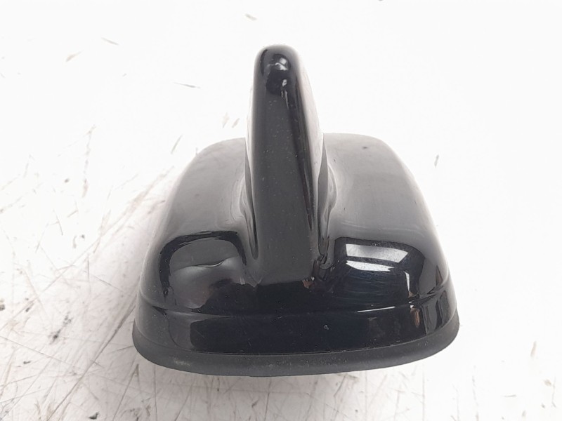 Recambio de antena para audi q3 sportback (f3n) 35 tdi referencia OEM IAM 4M0035503R  