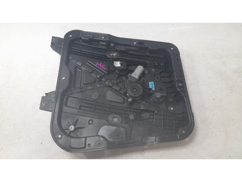 Recambio de elevalunas delantero derecho para byd seal u 1.5 plug-in hybrid awd referencia OEM IAM SA3F6104209V  