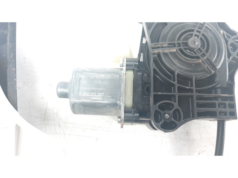 Recambio de elevalunas trasero izquierdo para skoda superb combi (3v5) 2.0 tdi referencia OEM IAM 3V0839461  