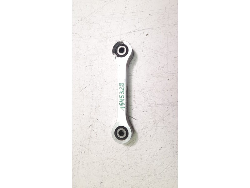 Recambio de brazo suspension trasero derecho para yamaha tracer tracer 9 (rn70) referencia OEM IAM B7N2217M0000  