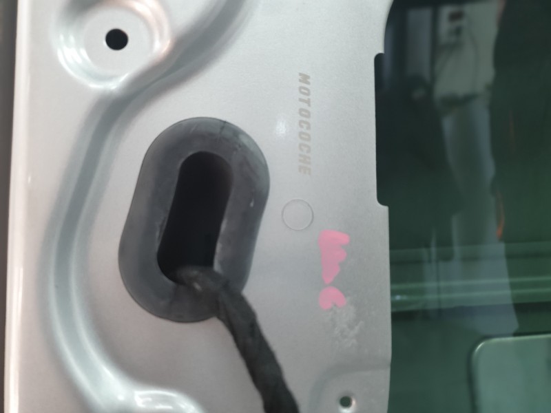 Recambio de puerta trasera derecha para mercedes-benz b-klasse (bm 247) b 200 d referencia OEM IAM A2477300800  