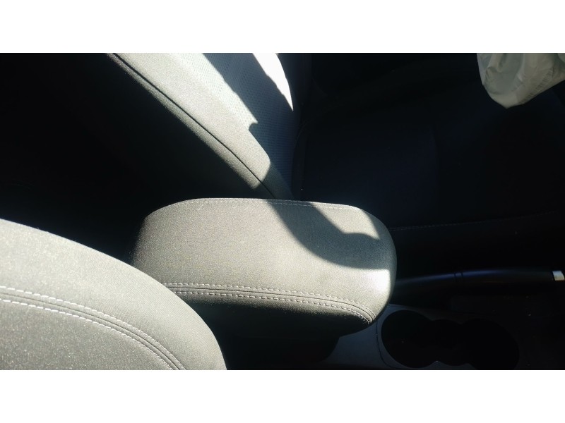 Recambio de apoyabrazos central para fiat tipo station wagon (356_, 357_) 1.3 d (356wxh1a) referencia OEM IAM   