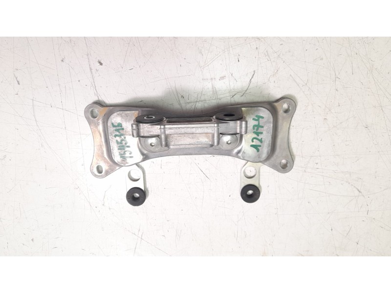 Recambio de soporte motor para yamaha tracer tracer 9 (rn70) referencia OEM IAM B5U2413Y0000  