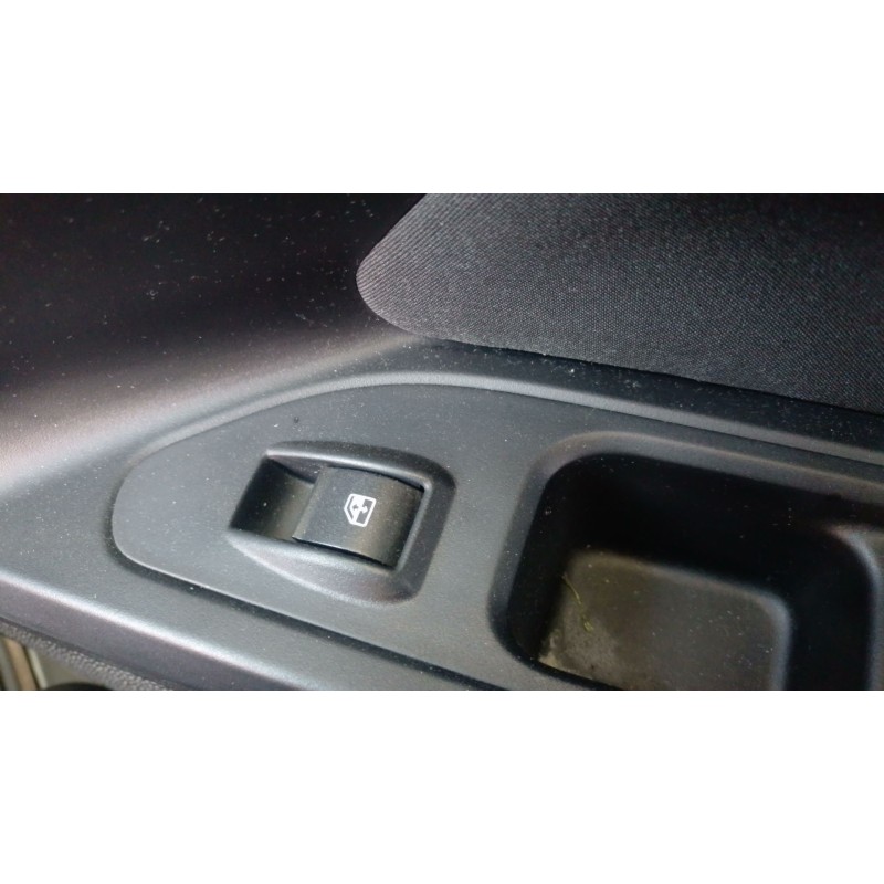 Recambio de mando elevalunas delantero derecho para fiat tipo station wagon (356_, 357_) 1.3 d (356wxh1a) referencia OEM IAM   