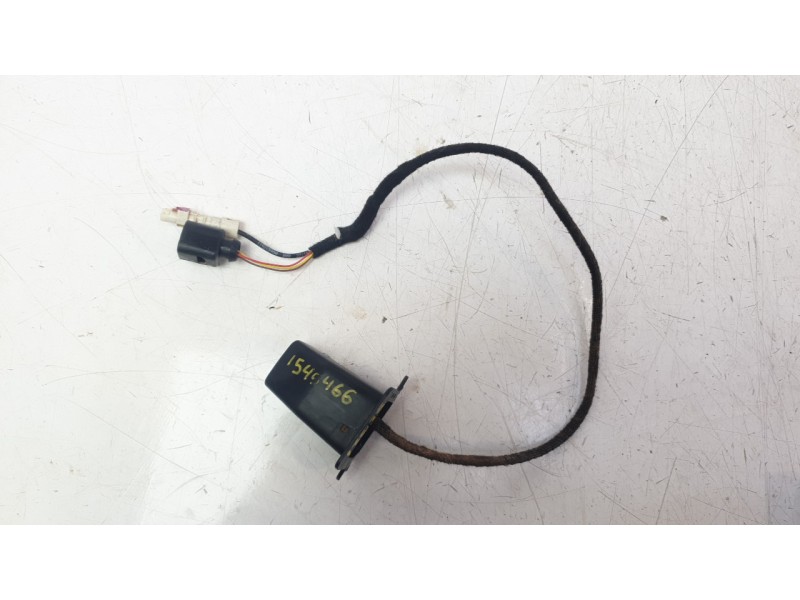 Recambio de camara vision trasera para volkswagen amarok referencia OEM IAM 2H6980554  