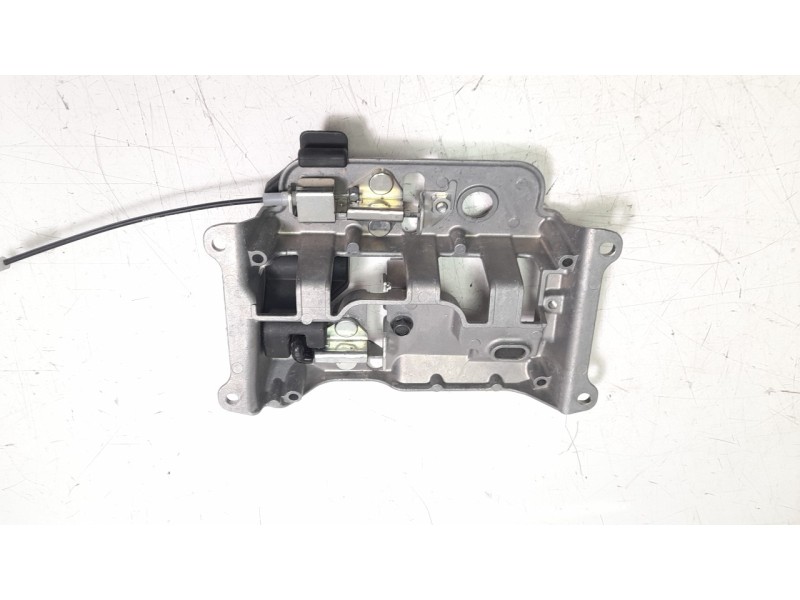 Recambio de cerradura asiento para yamaha tracer tracer 9 (rn70) referencia OEM IAM 2PP2478X0100  