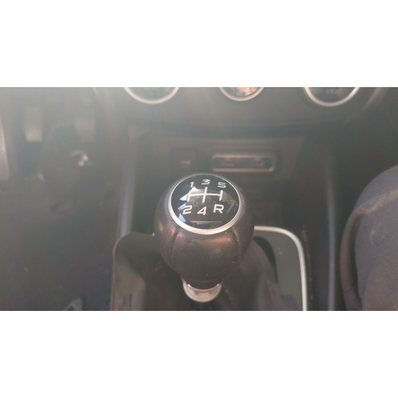 Recambio de pomo palanca cambio para fiat tipo station wagon (356_, 357_) 1.3 d (356wxh1a) referencia OEM IAM   