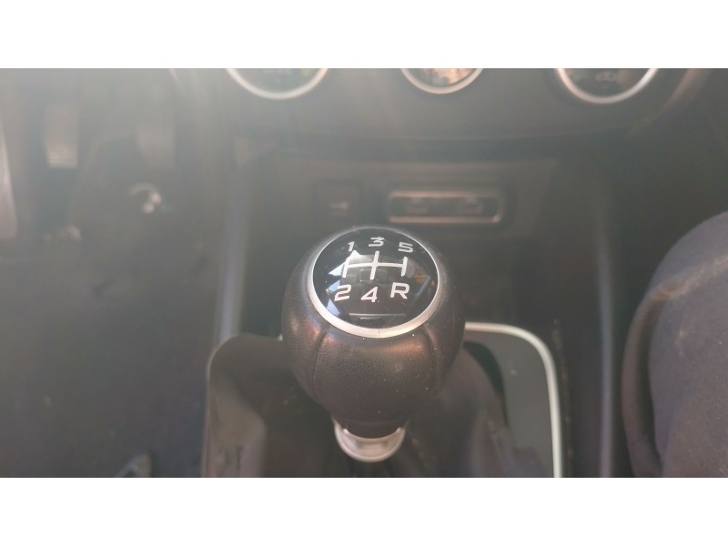 Recambio de pomo palanca cambio para fiat tipo station wagon (356_, 357_) 1.3 d (356wxh1a) referencia OEM IAM   