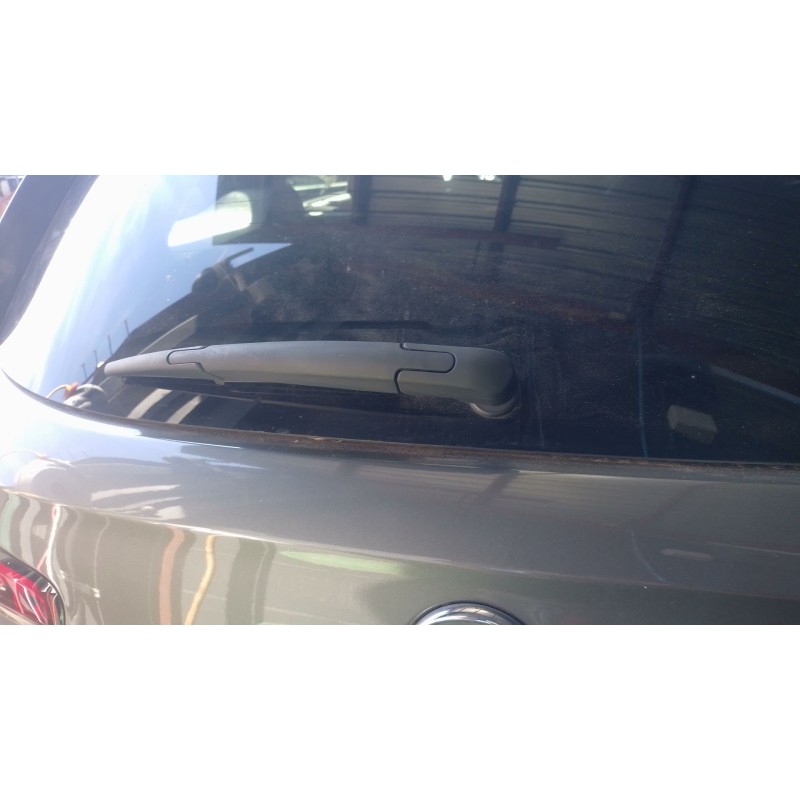 Recambio de brazo limpia trasero para fiat tipo station wagon (356_, 357_) 1.3 d (356wxh1a) referencia OEM IAM   